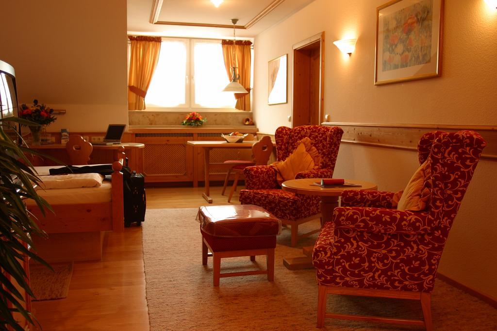 Appartementpension Zum Zacherl Feldkirchen  Ruang foto